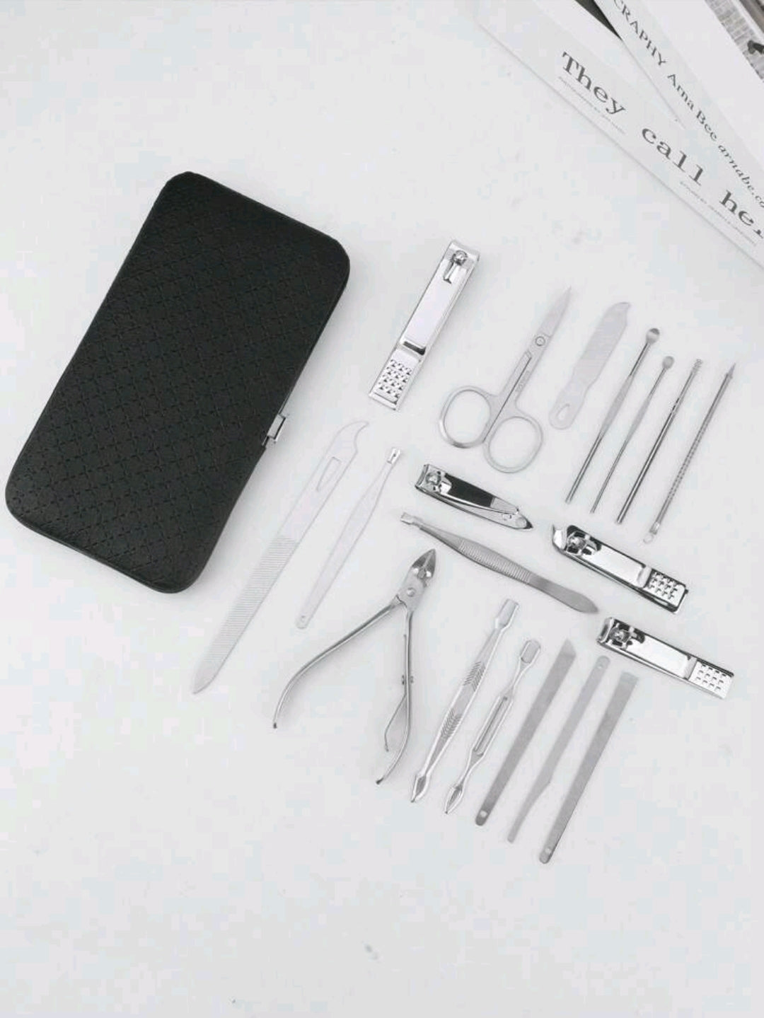 19-Pcs Dead Skin & Nails Leather Kit